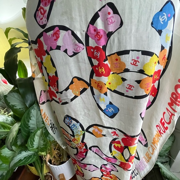 Chanel Rue Cambon Silk Scarf. - Picture 15 of 16